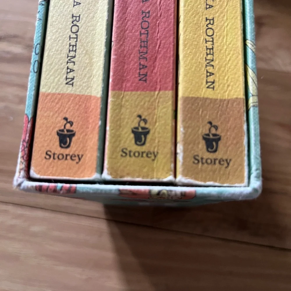 Julia Rothman Collection Illustrated Box Set - Picture 3 of 3